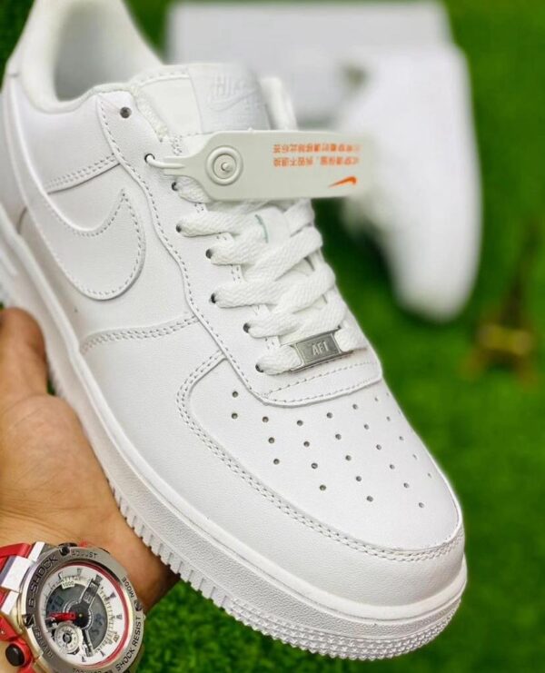 Nike Air Force 1 Premium Men's Shoes - Image 2